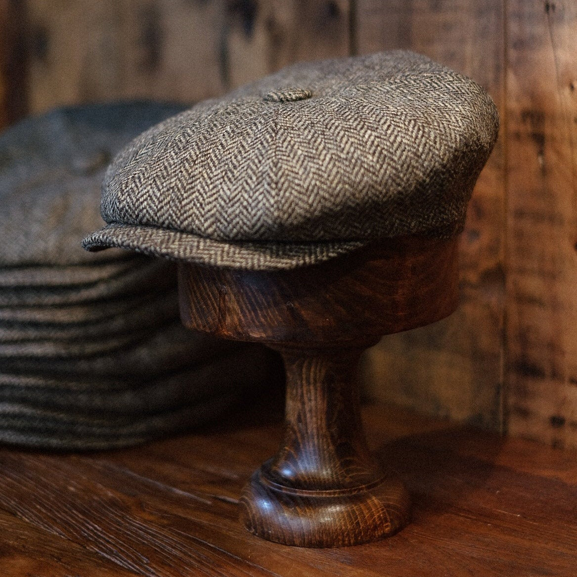 Eight Piece Herringbone Wool Retro Newsboy Cap-Light Brown - Image 9